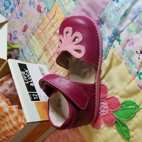 Livie & Luca Matilda Jane Rumba  Red and Pink Leather Petals Size 12 New in Box - Picture 2 of 5